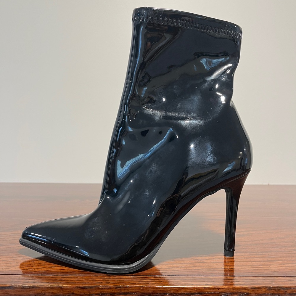 Elegant Black Women's Ankle Boots